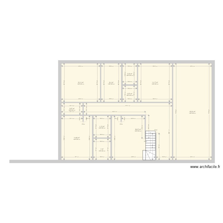 MAISON 2. Plan de 11 pièces et 149 m2