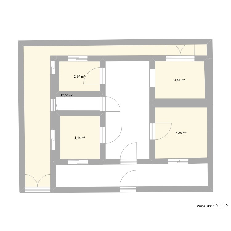 Sadia. Plan de 5 pièces et 31 m2