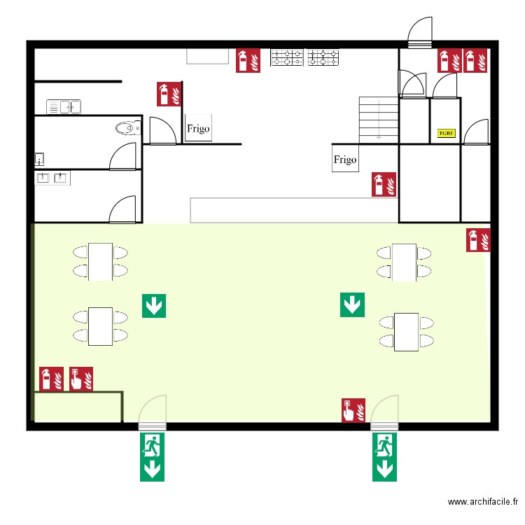 Point B rdc 2. Plan de 8 pièces et 182 m2