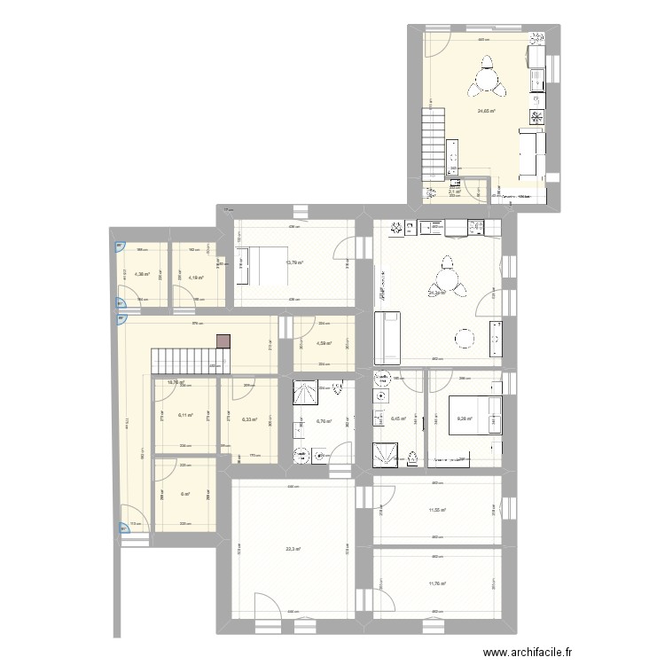 essai6. Plan de 51 pièces et 595 m2