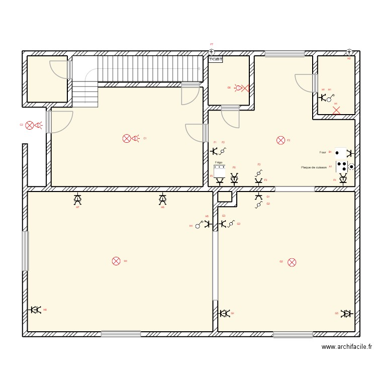 Rez 2. Plan de 8 pièces et 216 m2