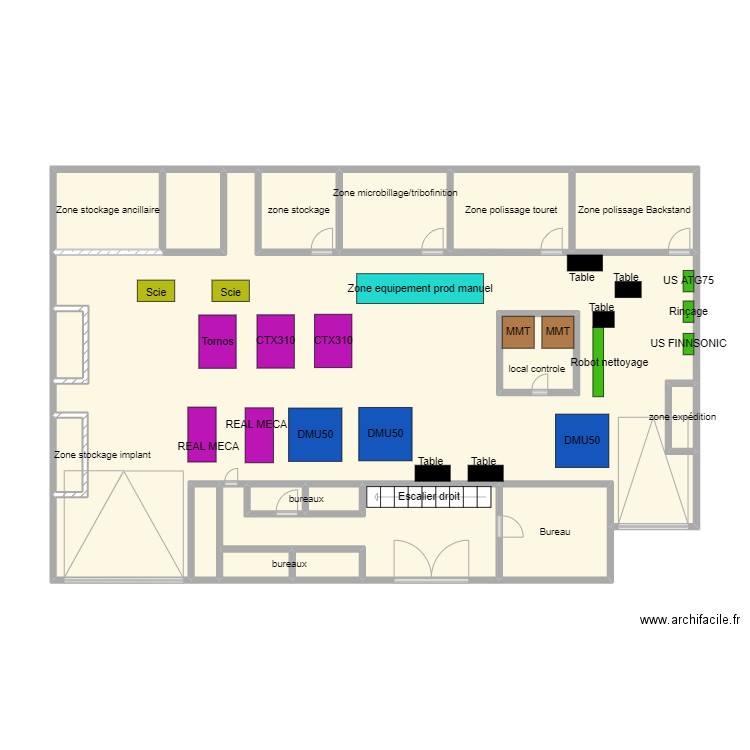 Site C2T. Plan de 18 pièces et 86 m2