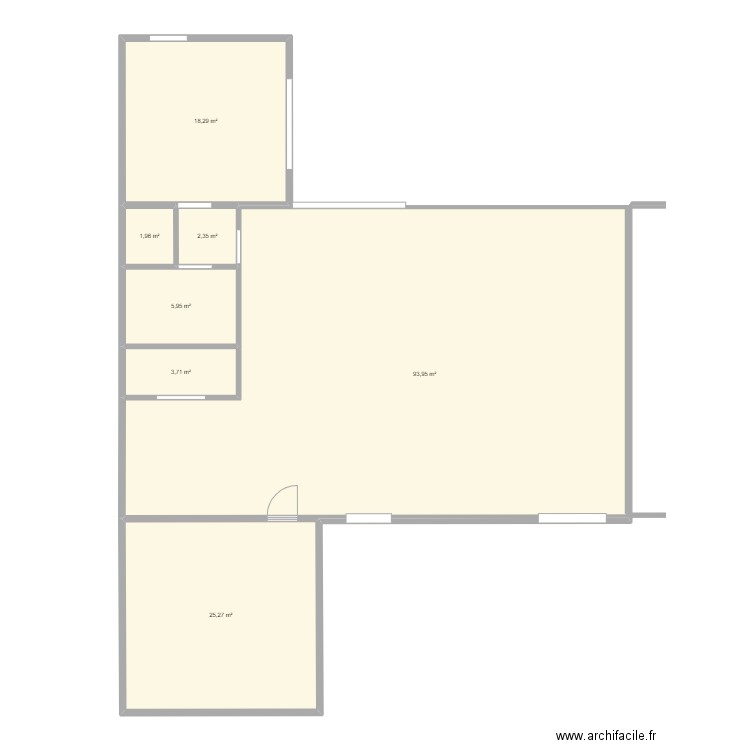 Maison1. Plan de 7 pièces et 151 m2