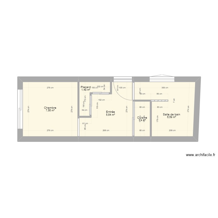 Studio Romagné. Plan de 5 pièces et 23 m2