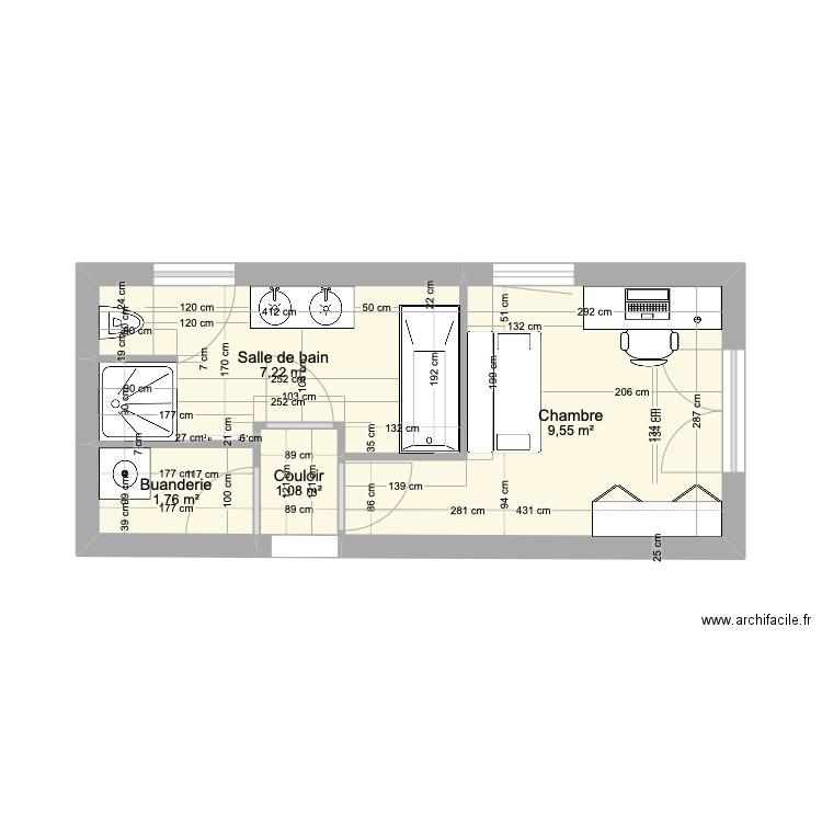 Salle de bain. Plan de 4 pièces et 20 m2