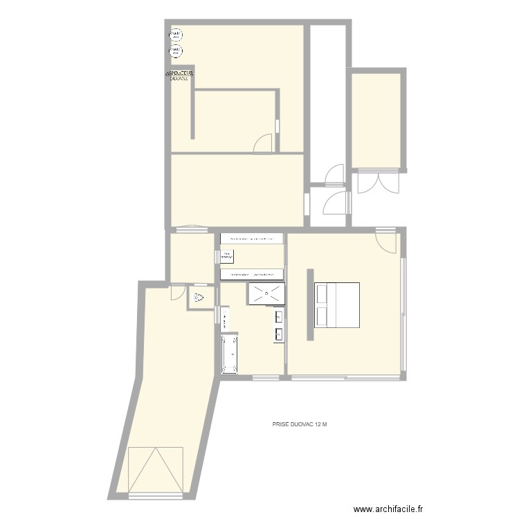 Chambre 5 V2.4. Plan de 7 pièces et 141 m2