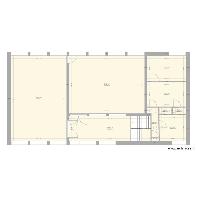 BATIMENY A 4 niveaux. Plan de 23 pièces et 693 m2