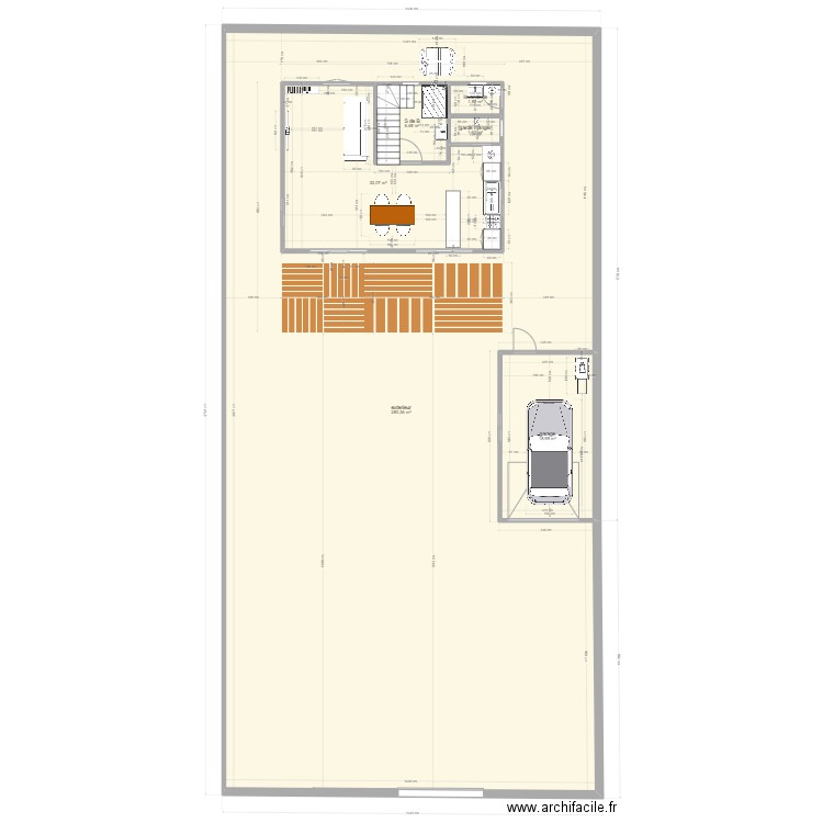 maison avec drainage. Plan de 11 pièces et 440 m2