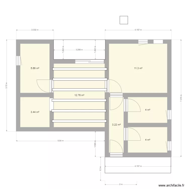 Poutres maison terre. Plan de 