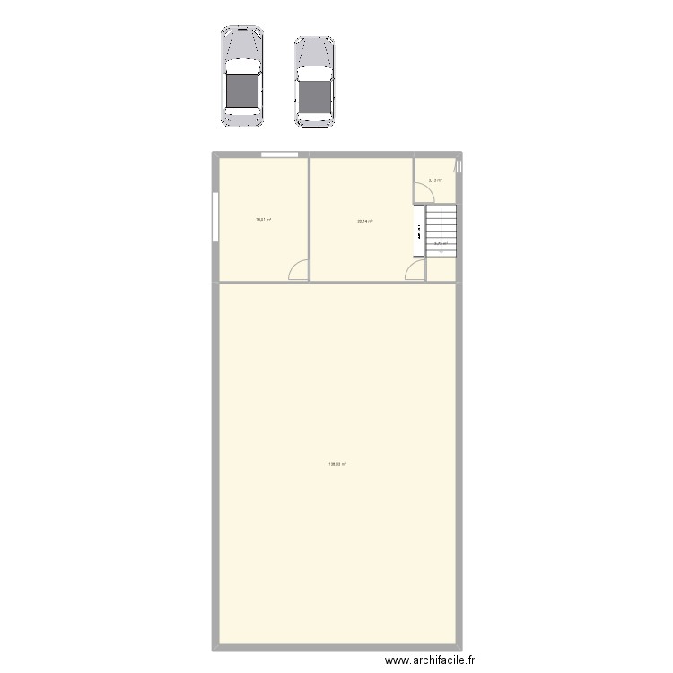 Dépot. Plan de 5 pièces et 185 m2