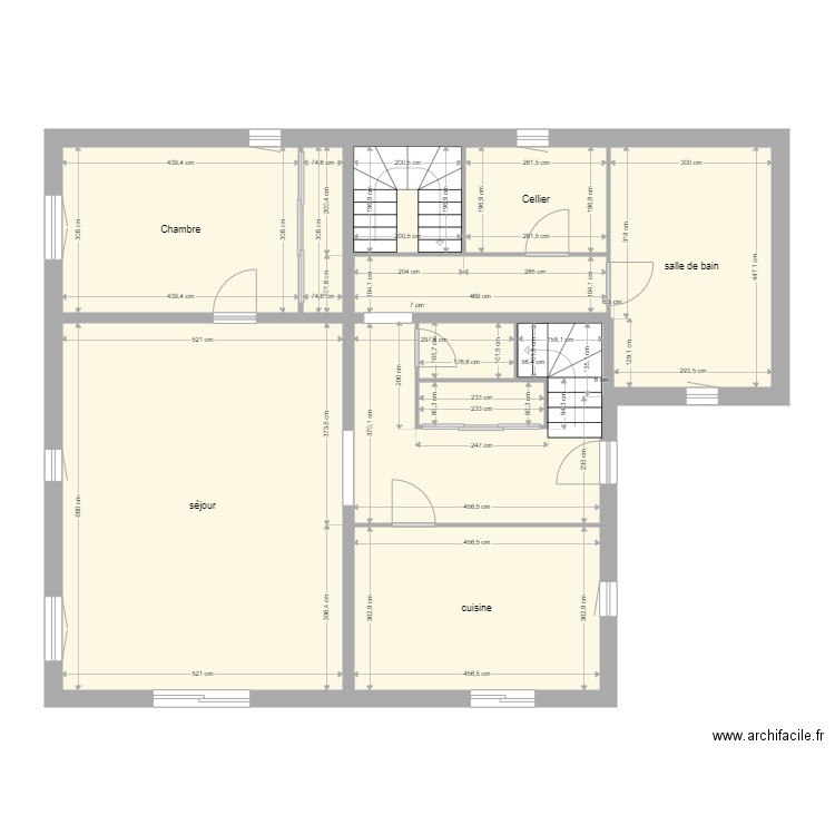 maison. Plan de 10 pièces et 109 m2