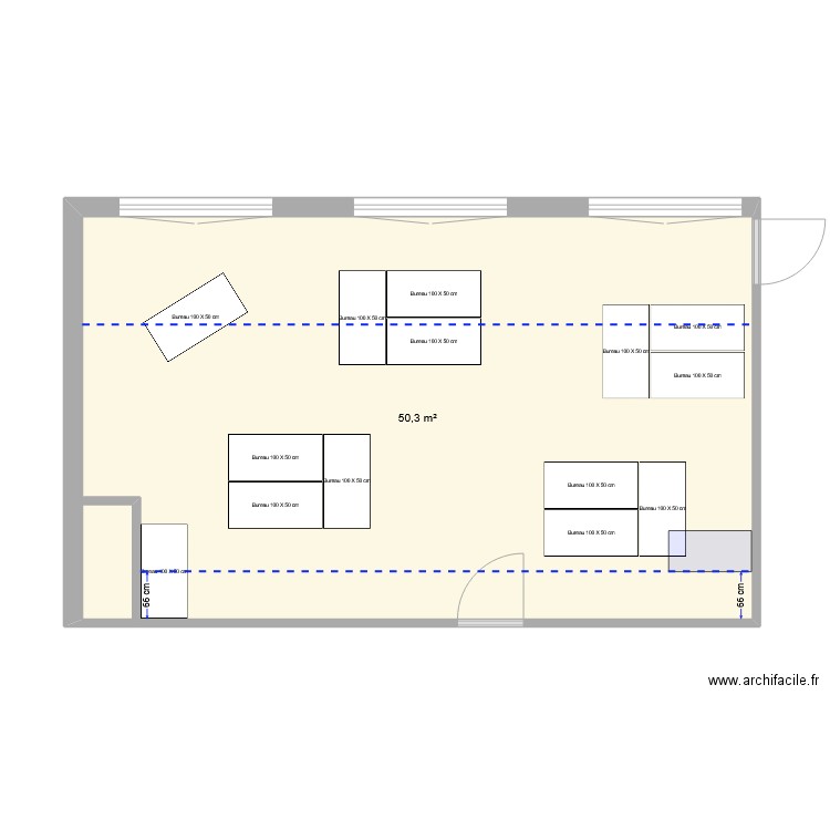 20230316 - Niort Tech avec mobilier en pole. Plan de 1 pièce et 50 m2