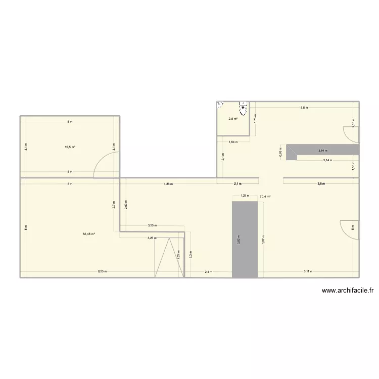 Commerce Gorges avant. Plan de 