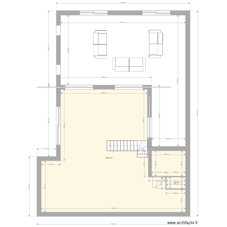 RDC EXT. Plan de 2 pièces et 85 m2