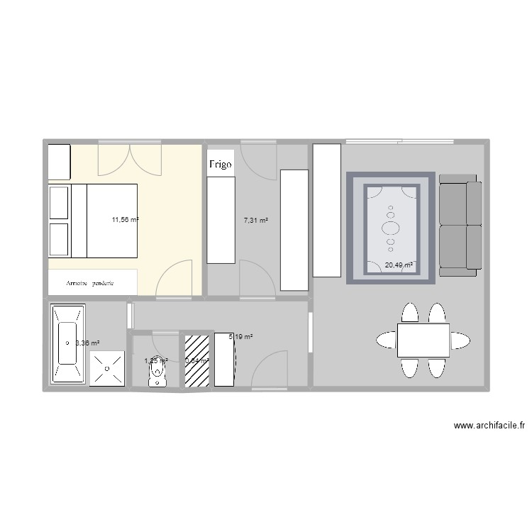 Fabron. Plan de 7 pièces et 50 m2