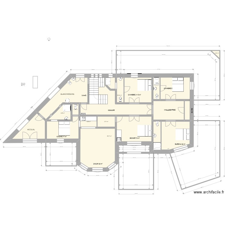 AU PARADIS 2 PROJET AIRBNB APPARTS. Plan de 8 pièces et 189 m2