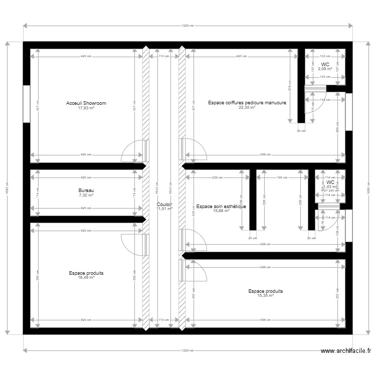 Institut. Plan de 9 pièces et 110 m2