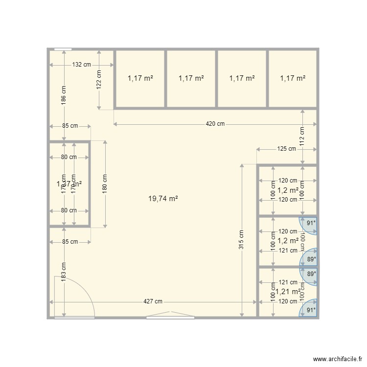 CHAT. Plan de 9 pièces et 29 m2