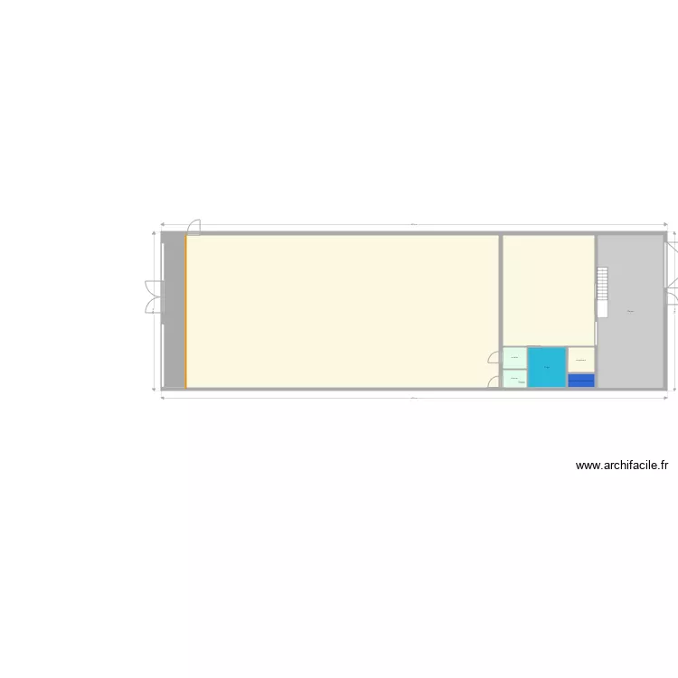 showroom be import vide. Plan de 