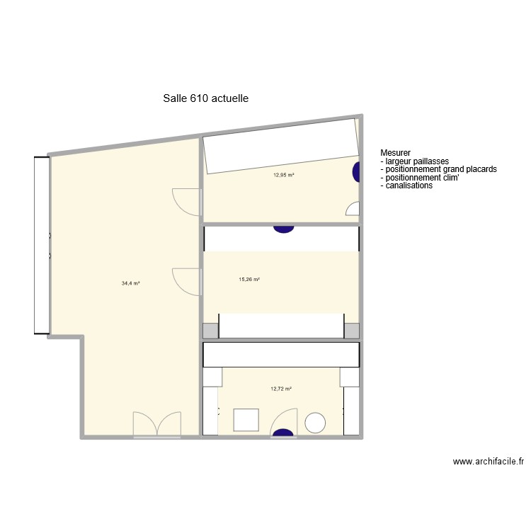 Salle 610 actuelle. Plan de 4 pièces et 75 m2