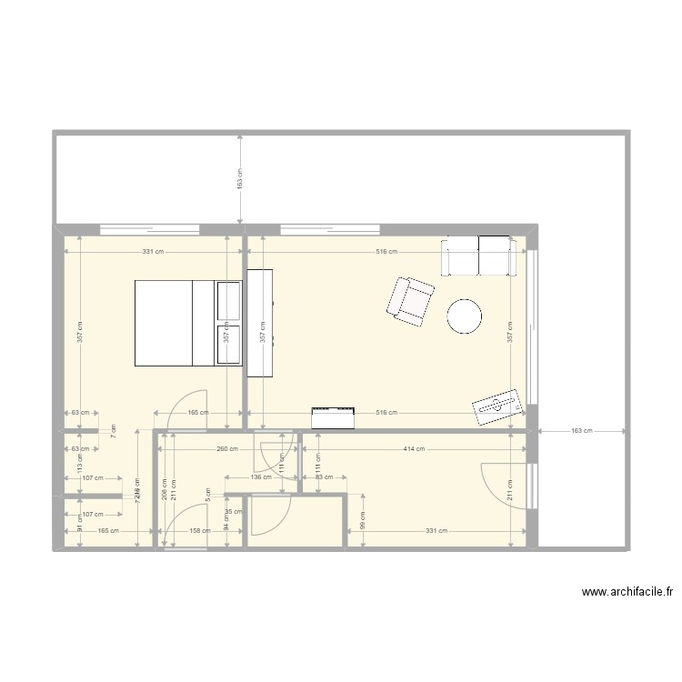 CANNES - MADRID. Plan de 5 pièces et 48 m2