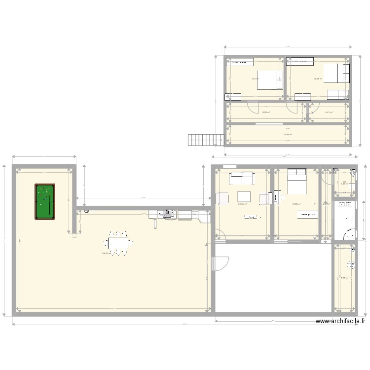 NAIMA. Plan de 11 pièces et 225 m2