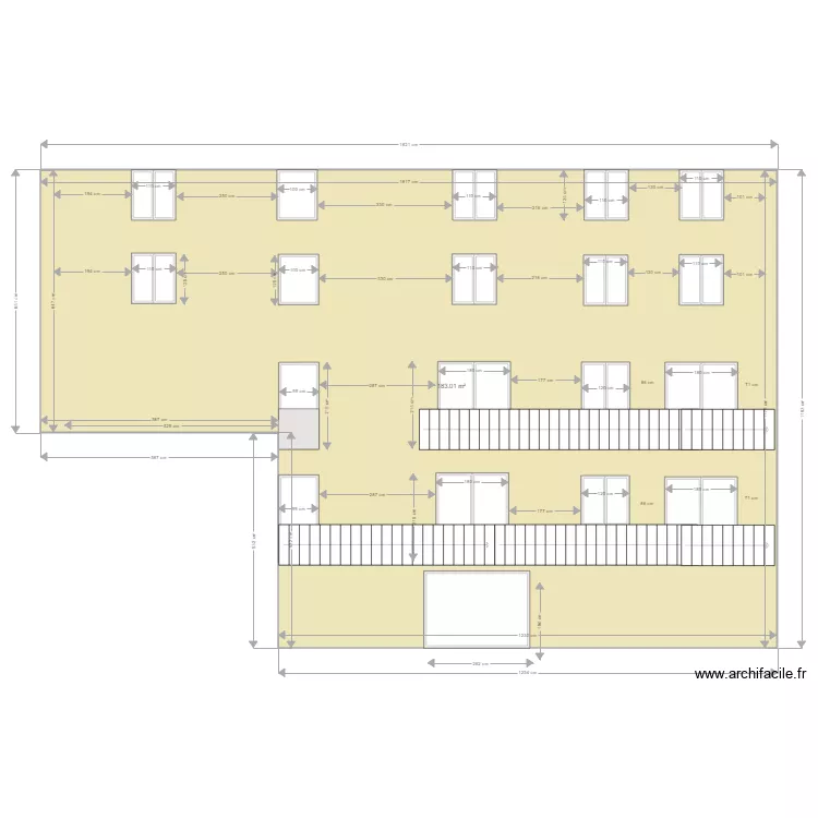 Facde cour V7 cotations. Plan de 