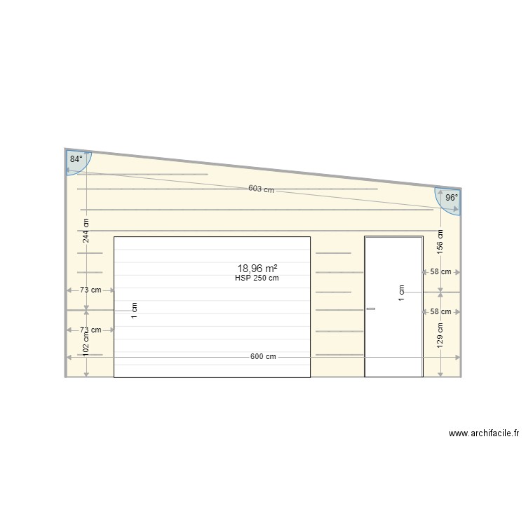 garage 82 face. Plan de 1 pièce et 19 m2