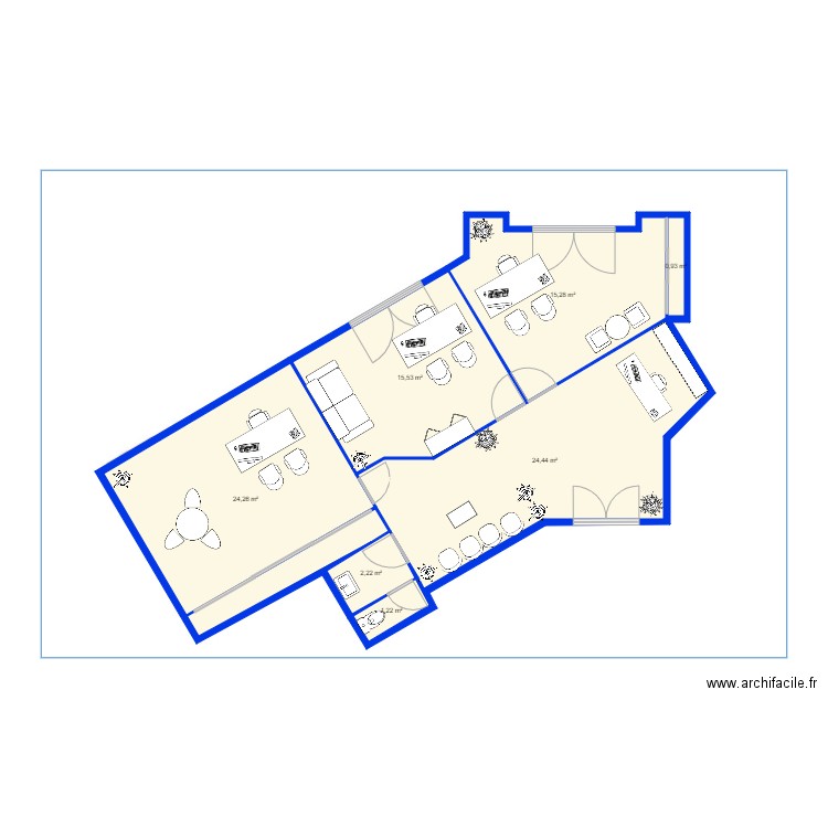 local commercial2. Plan de 7 pièces et 84 m2