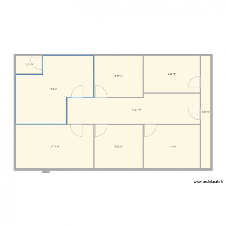 81 PONTPIERRE RDC. Plan de 0 pièce et 0 m2