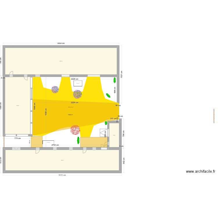 LCZ_Cours. Plan de 4 pièces et 495 m2