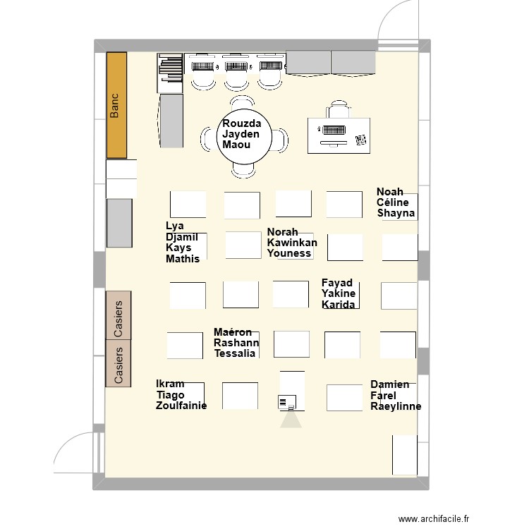 Classe P1 Groupes de 3 HETERO. Plan de 1 pièce et 65 m2