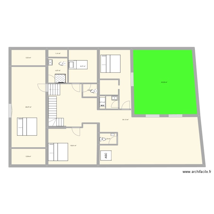 1er étage crèche. Plan de 12 pièces et 202 m2
