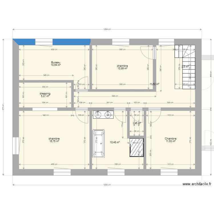 Davies Chêne format XL. Plan de 19 pièces et 260 m2