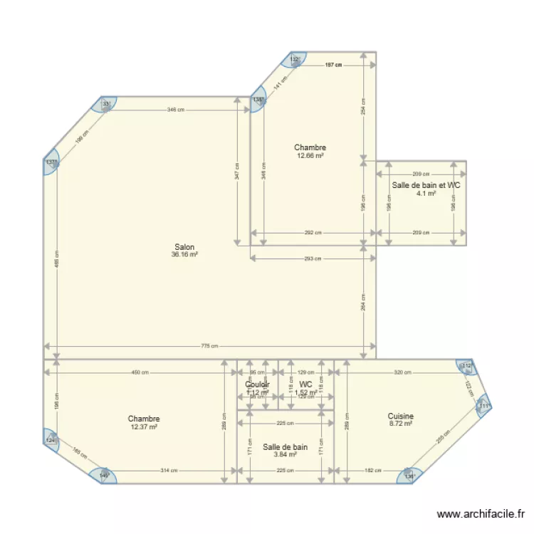 Nice Celina. Plan de 