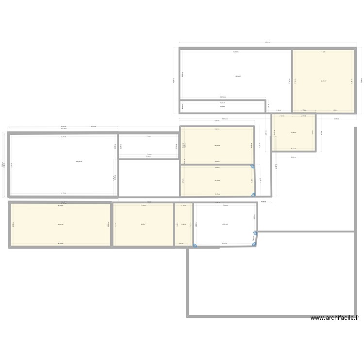 Batiment sous traitance. Plan de 11 pièces et 503 m2