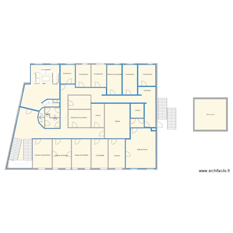 BATIMENT ETAGE. Plan de 15 pièces et 420 m2