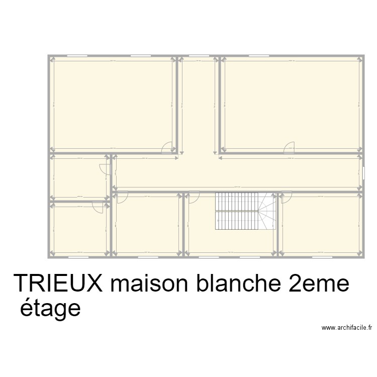 Les trieux maison blanche 2eme étage . Plan de 8 pièces et 351 m2