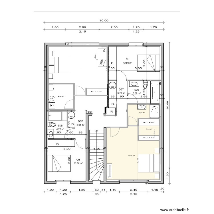 étage avec travaux 6 sdb dressing. Plan de 4 pièces et 31 m2