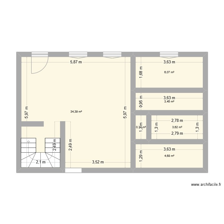 Maison. Plan de 6 pièces et 53 m2