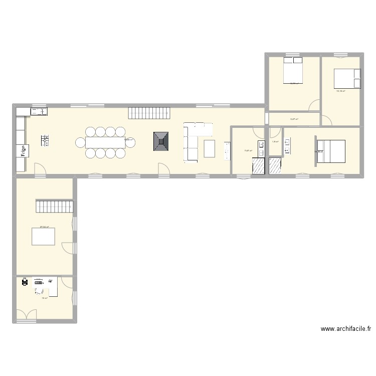 maison v3. Plan de 9 pièces et 172 m2
