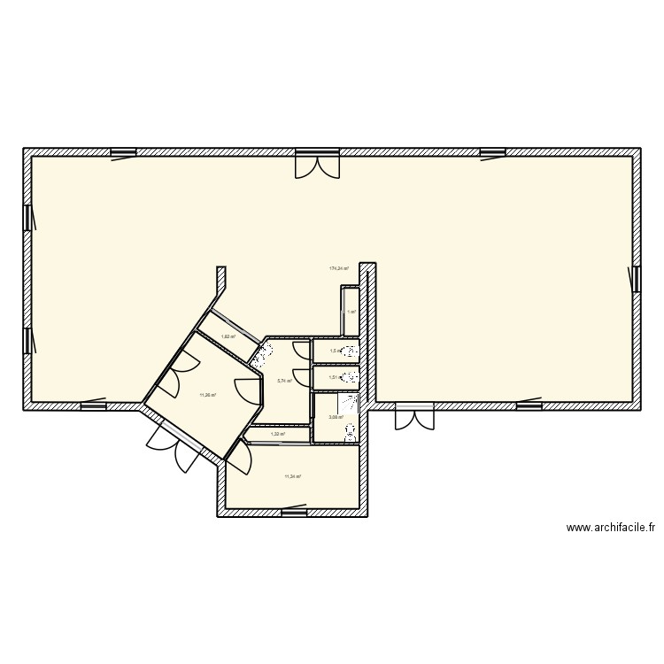 MDJ. Plan de 10 pièces et 213 m2