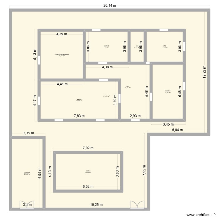 ma maison. Plan de 10 pièces et 480 m2