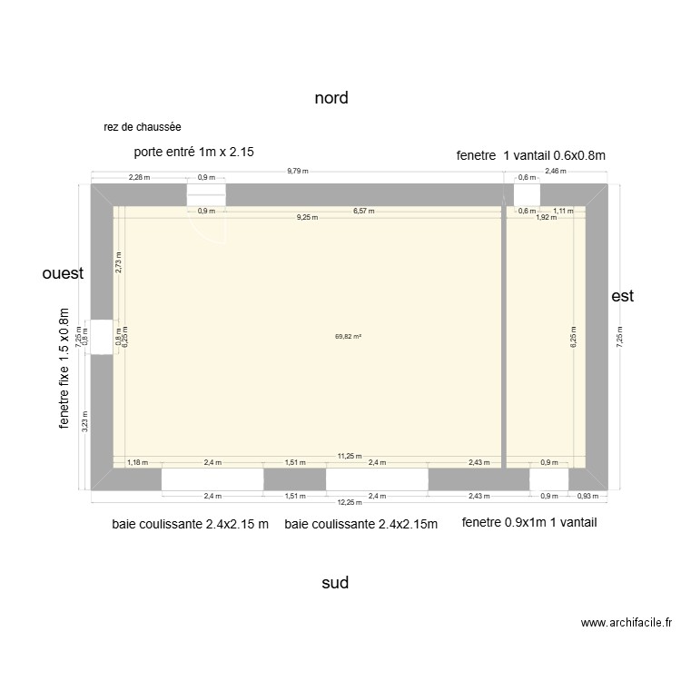 plan rez de chausse avec cote. Plan de 1 pièce et 70 m2
