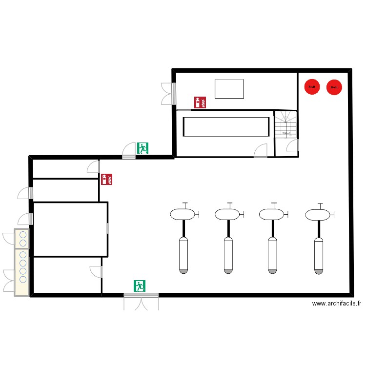 LA RONTA. Plan de 5 pièces et 300 m2