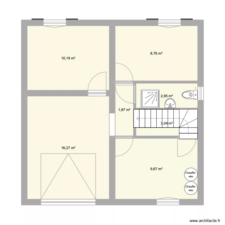 rez de jardin. Plan de 7 Pièces et 53 m²