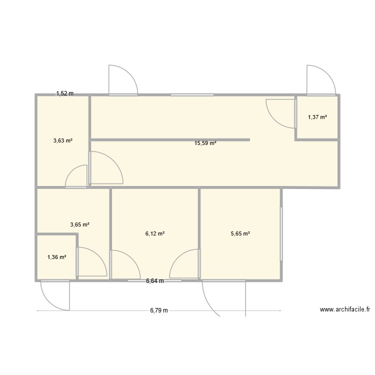abattoir  volailles +transfo. Plan de 7 pièces et 37 m2