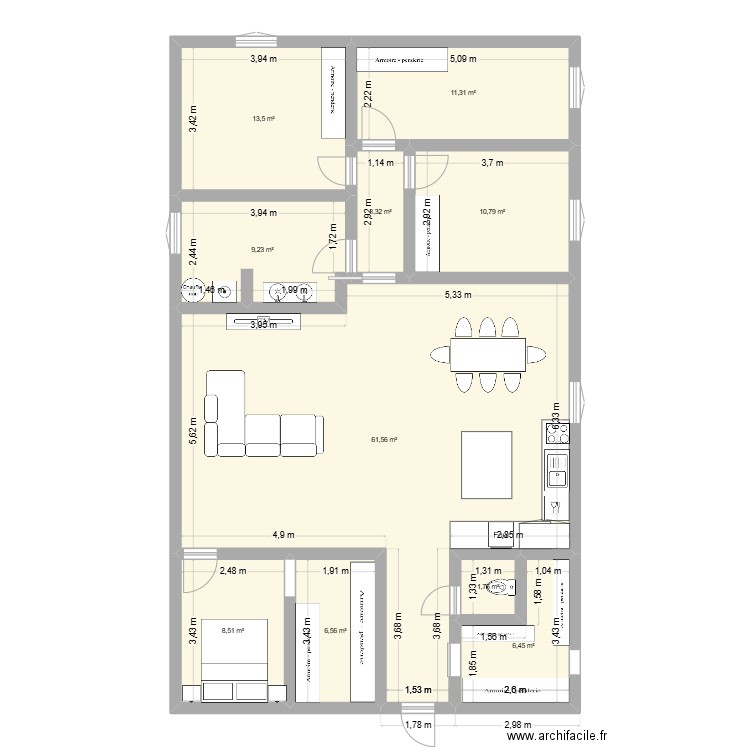 Maison 1. Plan de 10 pièces et 133 m2
