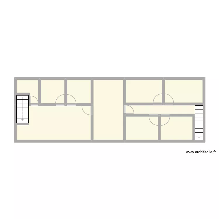 A Chabola 1er &eacute;tage. Plan de 10  et 44 m²