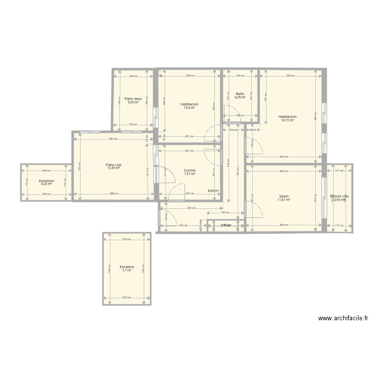 Reina. Plan de 12 pièces et 93 m2